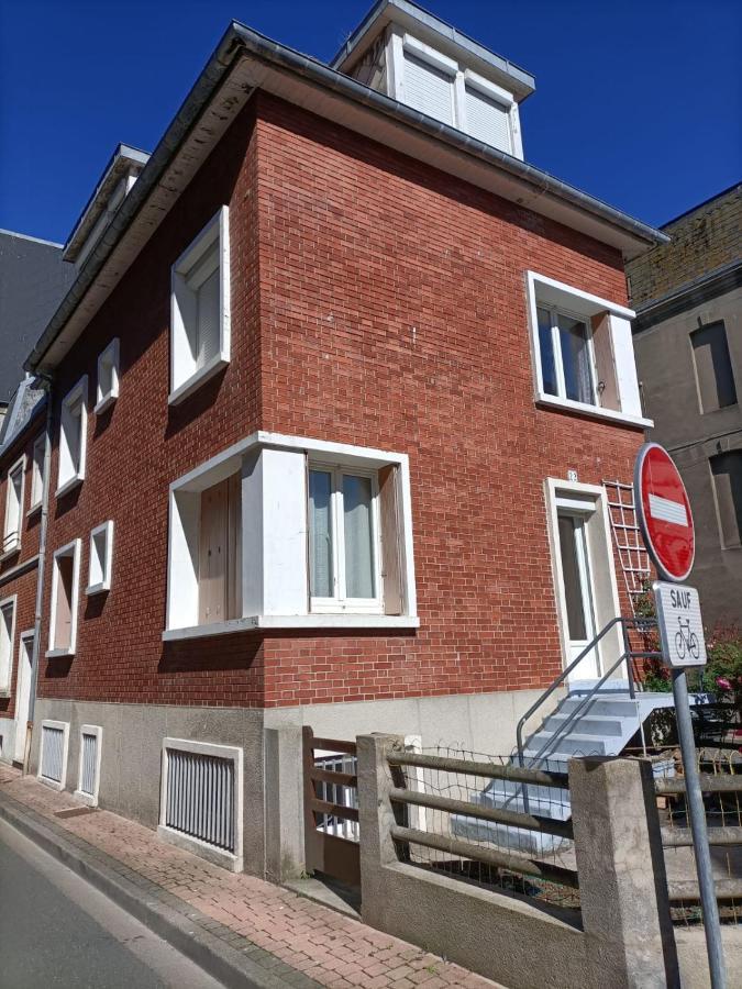 Appart En 1Er Etage A 120M De La Mer Le Tréport Buitenkant foto